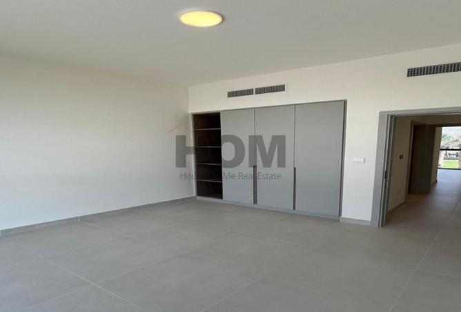 56532800 - Property Image 3