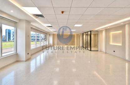 Office Space - Studio - 1 Bathroom for rent in Dune Building - Al Diyafah - Al Satwa - Dubai