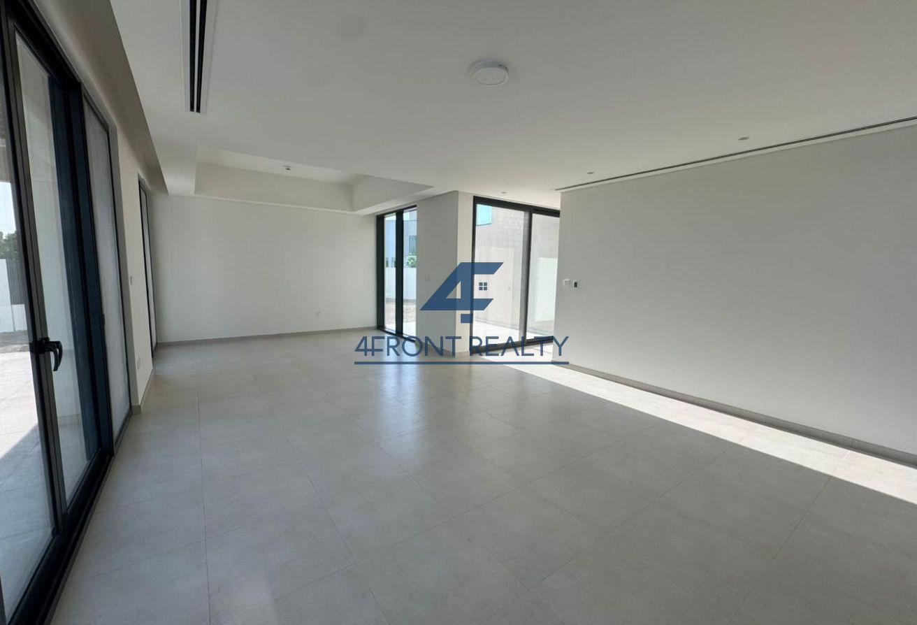 Vacant | Motivated Landlord | View Now photo 2