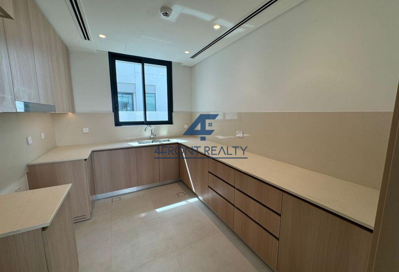 Vacant | Motivated Landlord | View Now photo 7