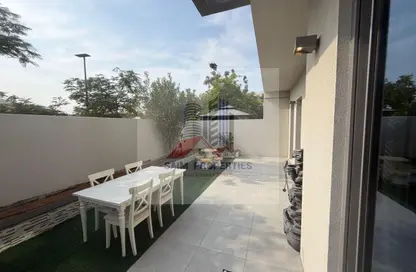 فيلا - 2 غرف نوم - 3 حمامات للايجار في شقق حديقة الزاهية - الزاهية - تجارية مويلح - الشارقة