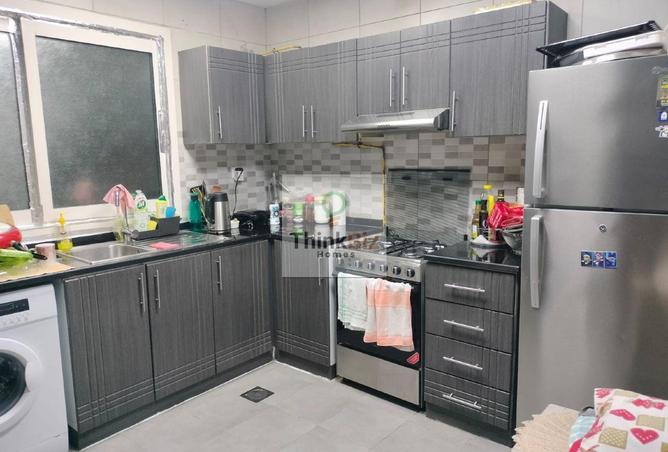 Close Kitchen, Vacant by 31 Aug 2026,Balcony,Store