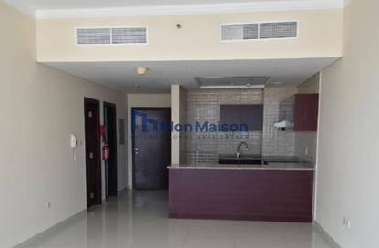Apartment - 1 Bedroom - 2 Bathrooms for rent in Oasis Tower 1 - Dubai Sports City - Dubai Apartment - 1 Bedroom - 2 Bathrooms for rent in Oasis Tower 1 - Dubai Sports City - Dubai