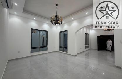 Villa - 4 - 6 for rent in Al Zaheya Gardens - Al Zahya - Ajman Villa - 4 - 6 for rent in Al Zaheya Gardens - Al Zahya - Ajman