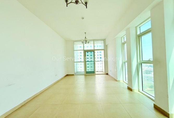 102008920 - Property Image 2