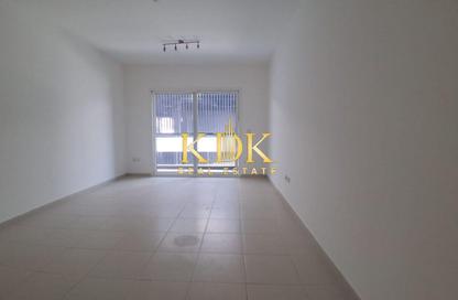 Apartment - 1 - 2 for rent in Oxford Building - District 14 - Jumeirah Village Circle - Dubai