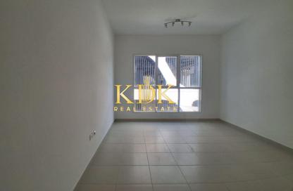 Apartment - 1 - 2 for rent in Oxford Building - District 14 - Jumeirah Village Circle - Dubai