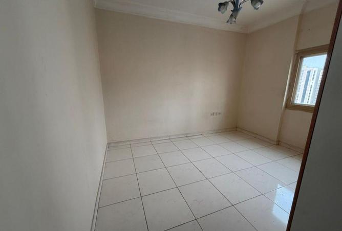 74247247 - صورة العقار 3