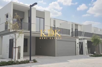 Villa - 3 Bedrooms - 4 Bathrooms for rent in Aura Gardens - Tilal Al Ghaf - Dubai