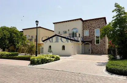 Villa - 5 Bedrooms - 6 Bathrooms for sale in Olive Point - Jumeirah Golf Estates - Dubai Villa - 5 Bedrooms - 6 Bathrooms for sale in Olive Point - Jumeirah Golf Estates - Dubai