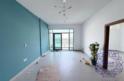 Apartment - 2 Bedrooms - 3 Bathrooms for rent in Al Nasr Square - Oud Metha - Bur Dubai - Dubai