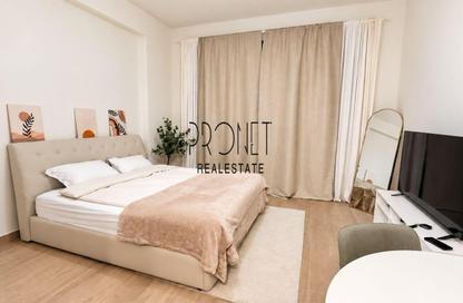 Apartment - Studio - 1 for rent in Holland Gardens - Town Square - Dubai