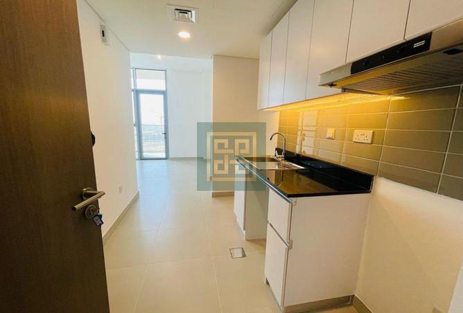 76570886 - صورة العقار 2