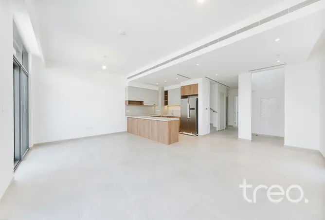 166055616 - Property Image 2