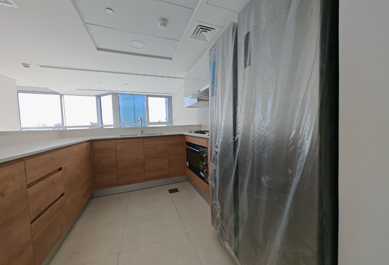 Stunning 3BR+M | Canal View | High Floor