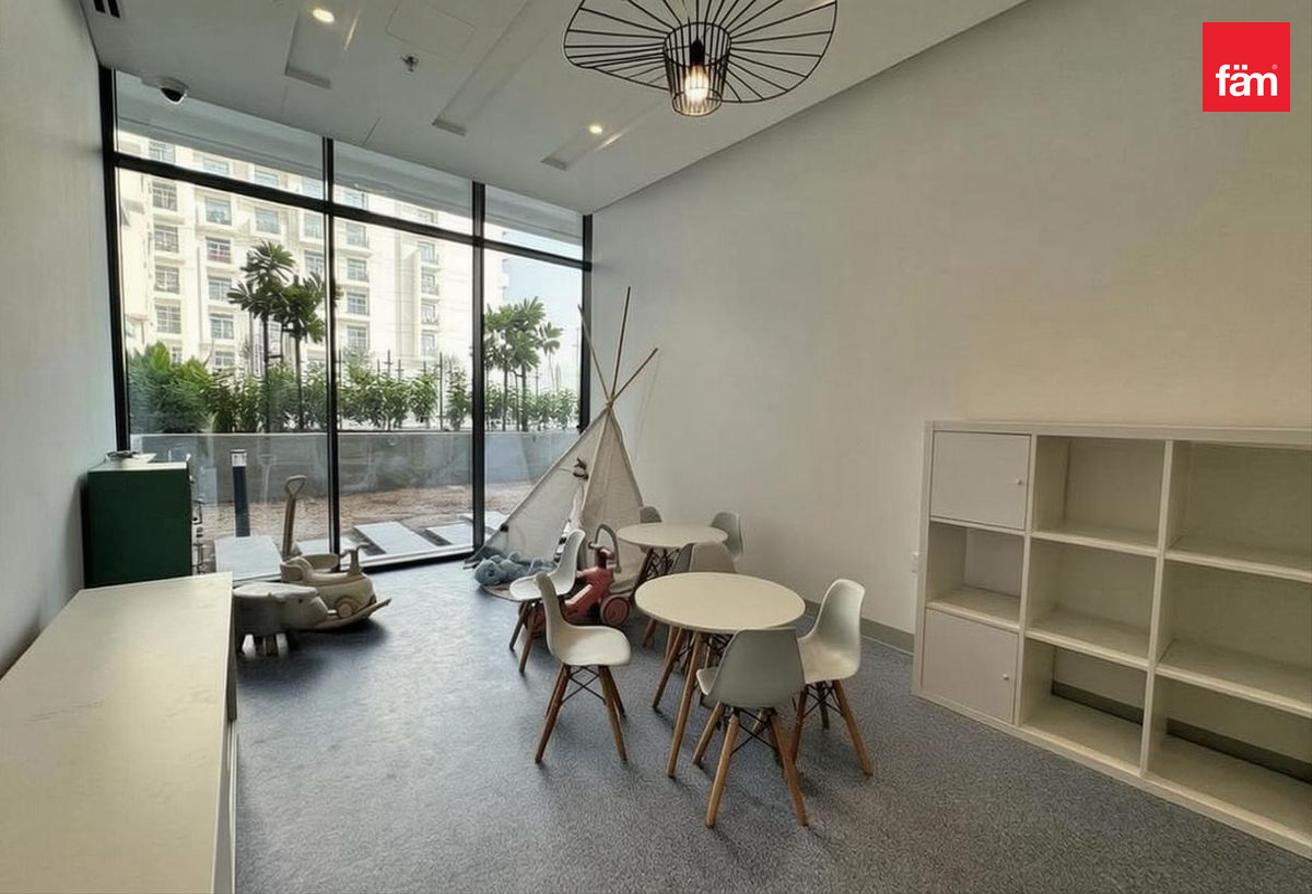 High Floor | Laundry Room | Brand New photo 6