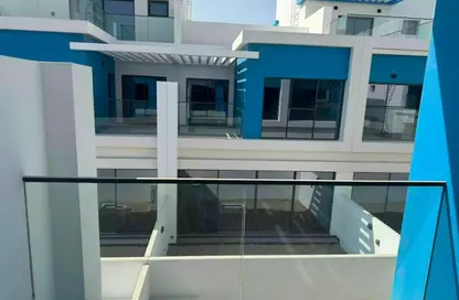 Villa - 3 Bedrooms - 4 Bathrooms for rent in Santorini - Damac Lagoons - Dubai