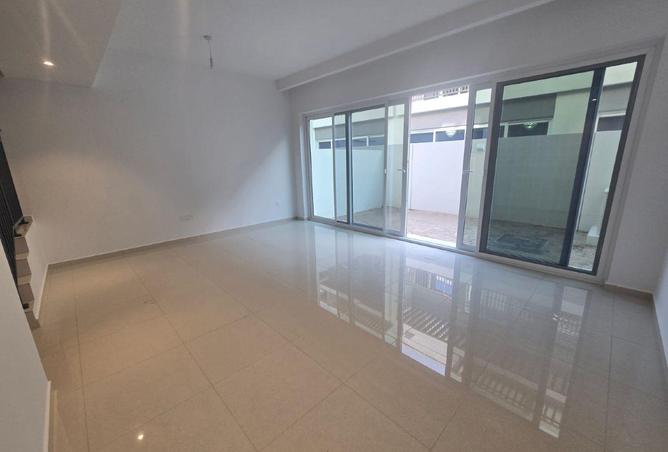 101717002 - Property Image 2