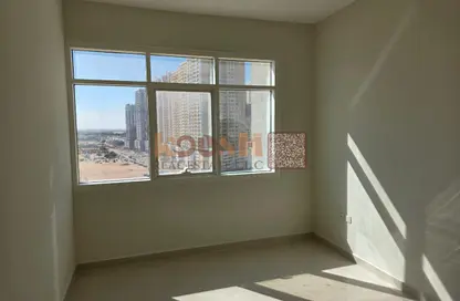 شقة - 2 غرف نوم - 2 حمامات للبيع في جلف تاور - مدينة الإمارات - عجمان