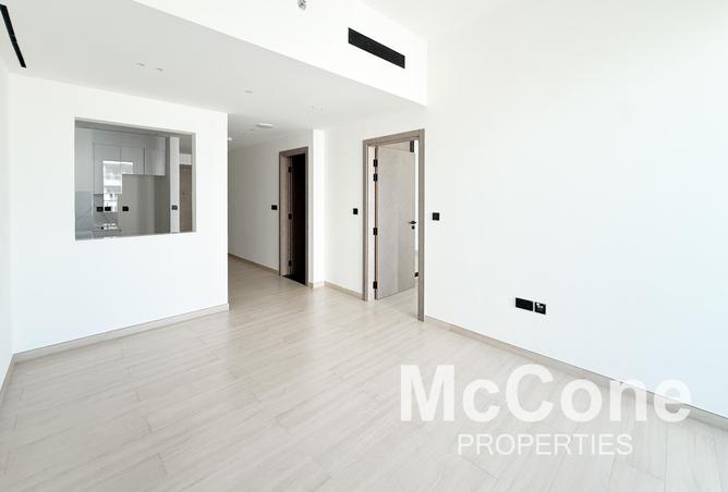 94031235 - Property Image 2