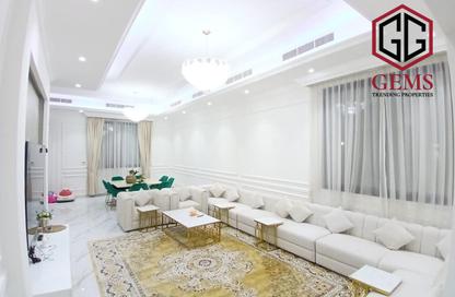 Villa - 5 - 6 for rent in Al Warqa'a 4 - Al Warqa'a - Dubai