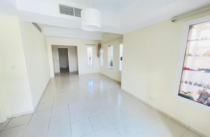 Villa - 3 Bedrooms - 3 Bathrooms for rent in Springs 14 - The Springs - Dubai Villa - 3 Bedrooms - 3 Bathrooms for rent in Springs 14 - The Springs - Dubai
