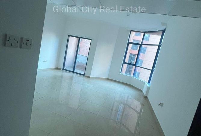 64036005 - Property Image 2