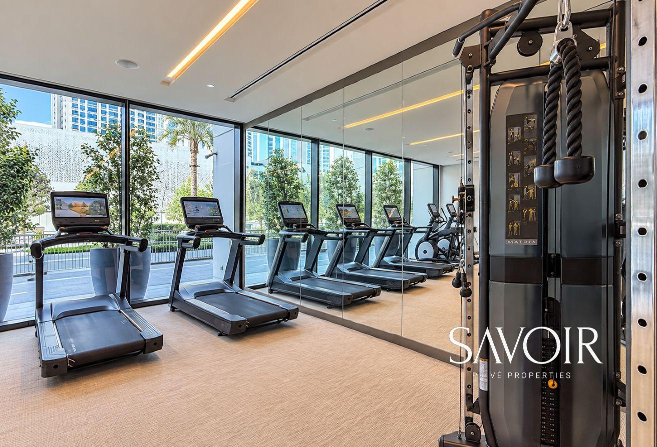 High Floor | Stunning Views | Creek Palace photo 11