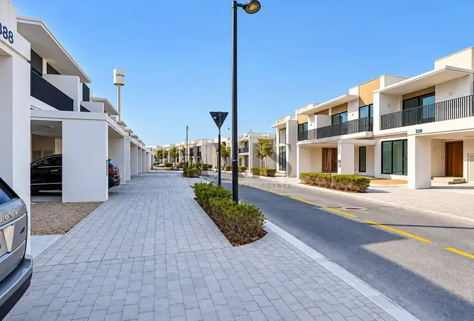 149102383 - Property Image 3