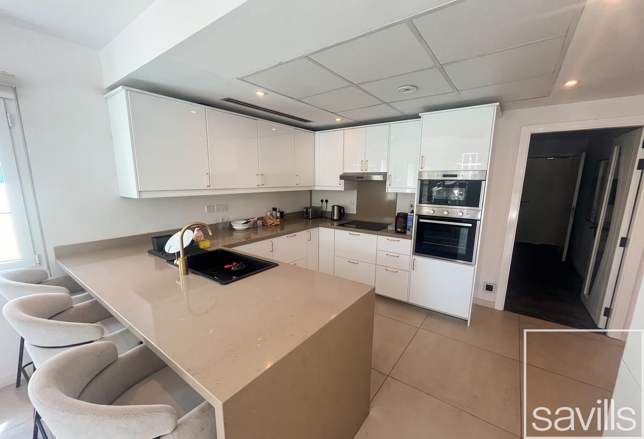 Outstanding Family Home | 3 Bed | Furnished photo 6