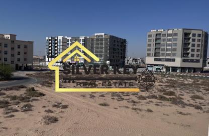 عمارة بالكامل - 8 غرف نوم - 8 حمامات للبيع في A تلال سيتي - تلال سيتي - الشارقة