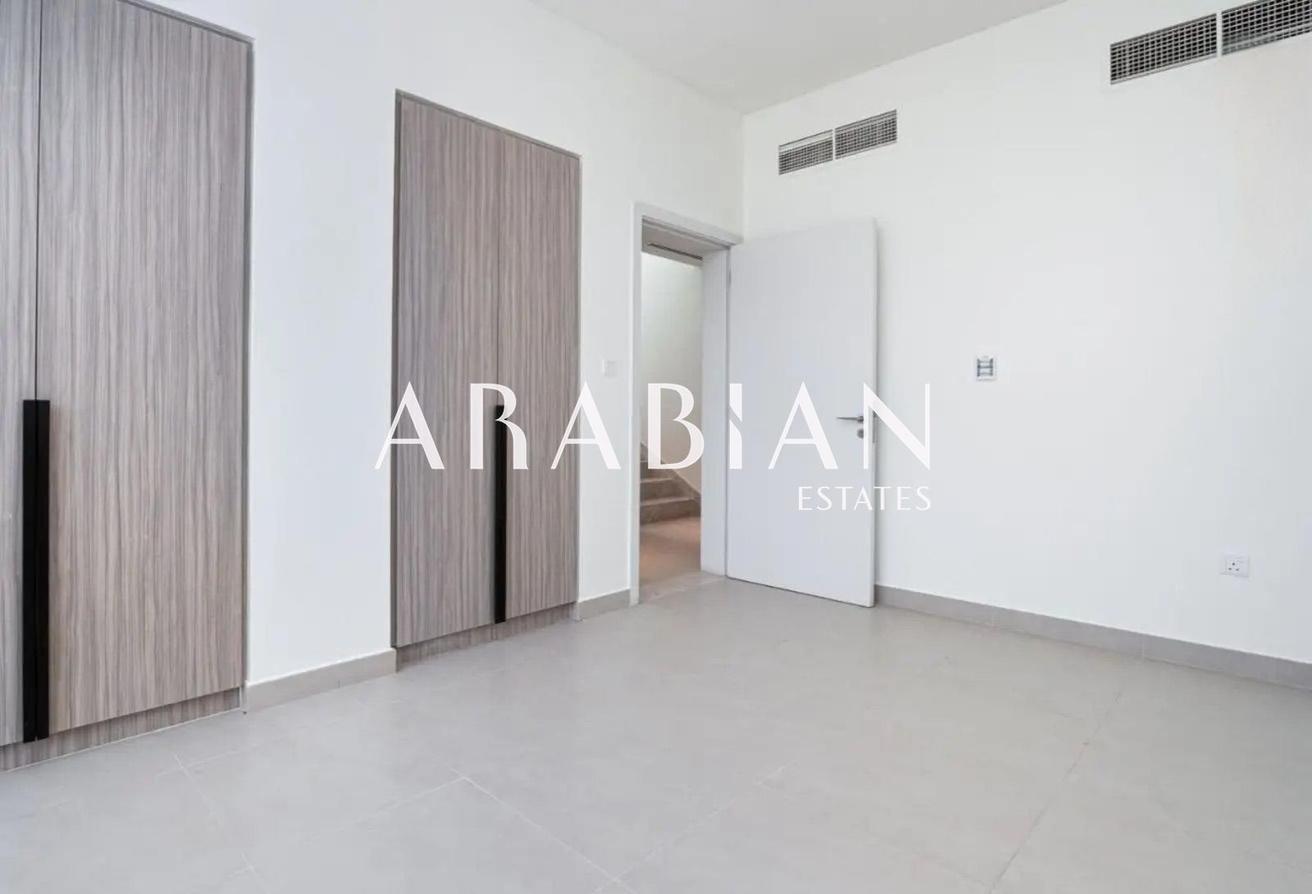 Private Terrace | Luxury Villa | Burj Views photo 17