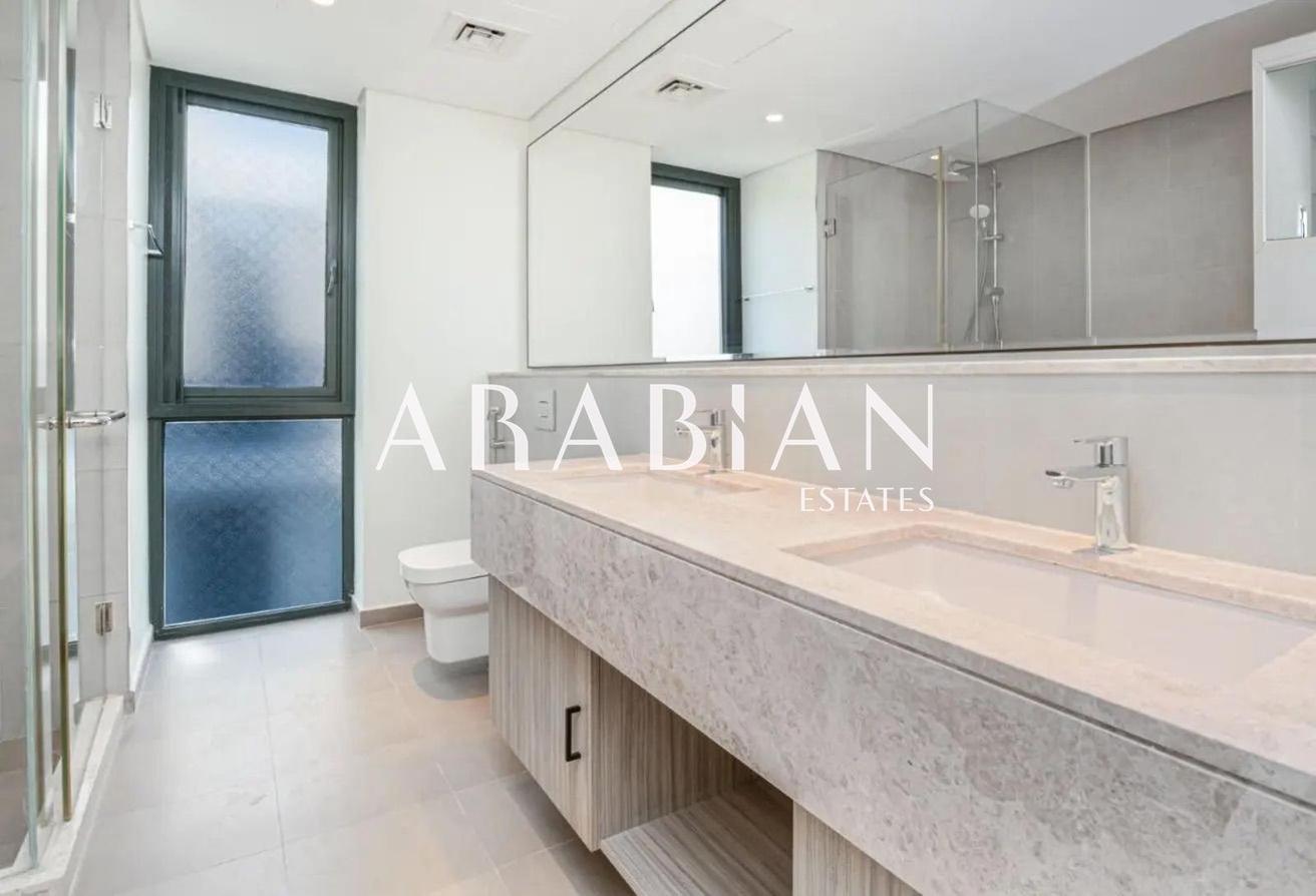 Private Terrace | Luxury Villa | Burj Views photo 13