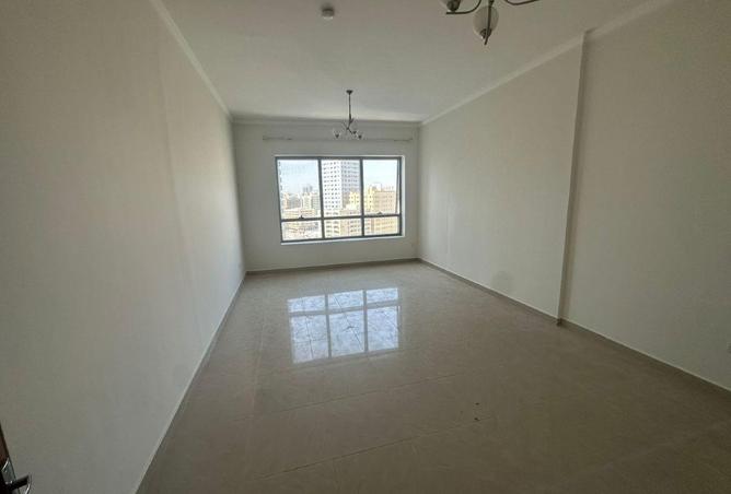 82382125 - Property Main Image