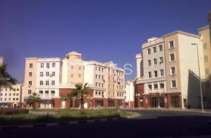 شقة - 1 حمام للايجار في X11 - طراز إنجليزي - المدينة العالمية - دبي