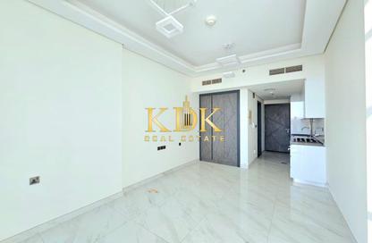 Apartment - Studio - 1 Bathroom for rent in Samana Golf Avenue - Dubai Studio City - Dubai Apartment - Studio - 1 Bathroom for rent in Samana Golf Avenue - Dubai Studio City - Dubai
