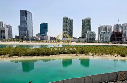 Townhouse - 2 Bedrooms - 4 Bathrooms for sale in Radisson Residences - City Of Lights - Al Reem Island - Abu Dhabi