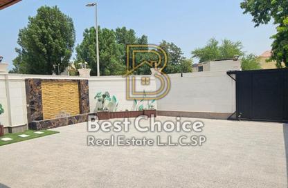 Villa - 6 - 6 for sale in Al Mansoura - Al Sharq - Sharjah Villa - 6 - 6 for sale in Al Mansoura - Al Sharq - Sharjah