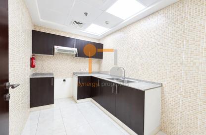 Apartment - 2 - 2 for rent in Royal Residence 1 - Royal Residence - Dubai Sports City - Dubai