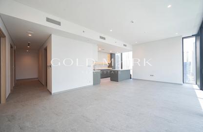 Apartment - 3 - 4 for sale in Peninsula Four - Peninsula - Business Bay - Dubai
