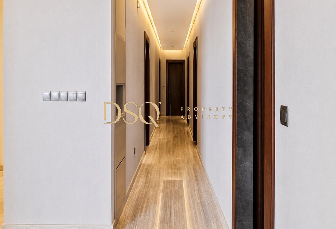 Penthouse 3 B/R Furnished with Partial sea view photo 11