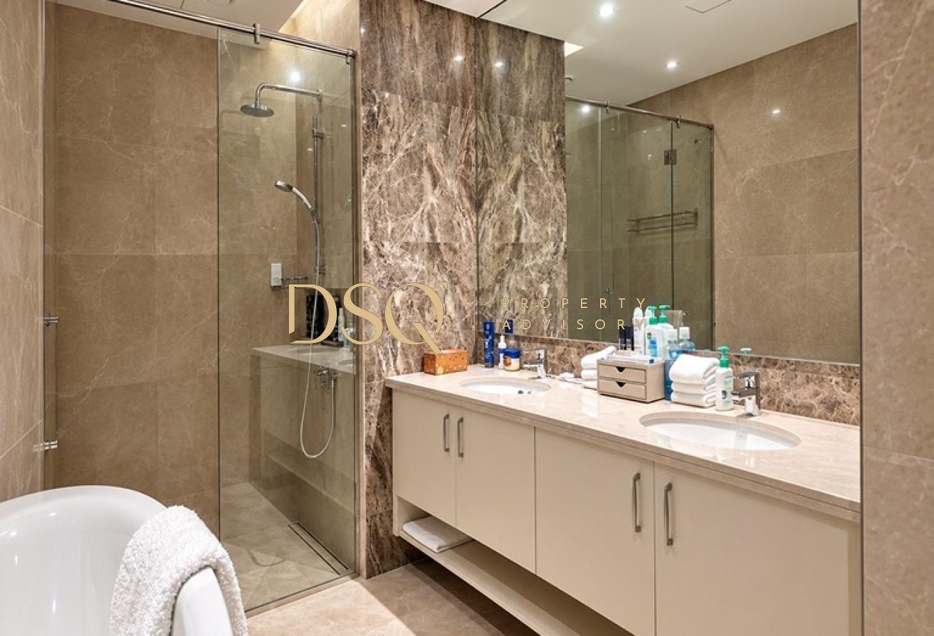 Penthouse 3 B/R Furnished with Partial sea view photo 14