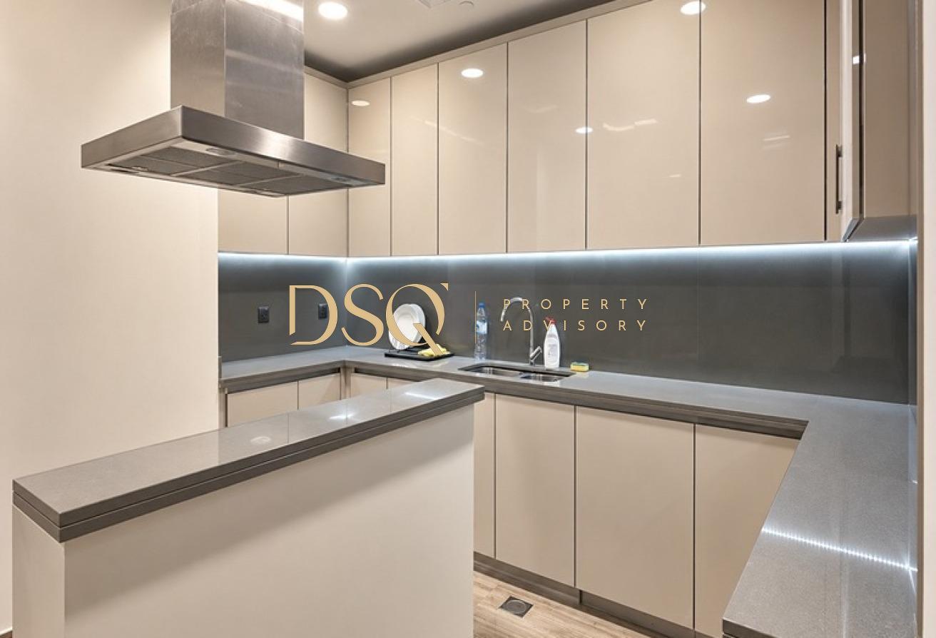 Penthouse 3 B/R Furnished with Partial sea view photo 10