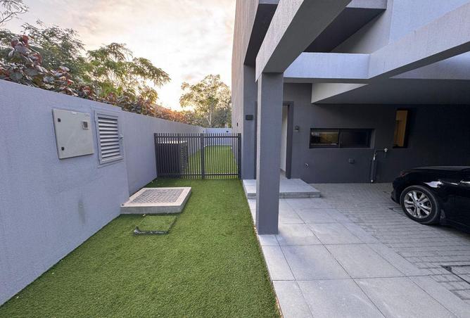 81527305 - Property Main Image