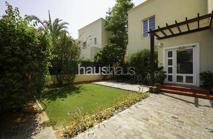 Villa - 4 - 5 for sale in Deema 4 - Deema - The Lakes - Dubai