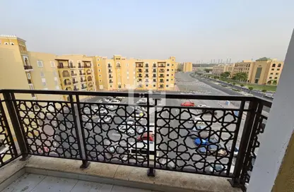 شقة - 1 حمام للبيع في L04 - طراز يوناني - المدينة العالمية - دبي