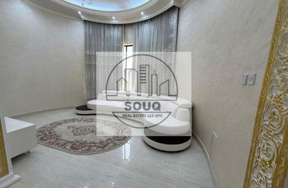 Villa - 5 - 6 for rent in Al Uraibi - Ras Al Khaimah
