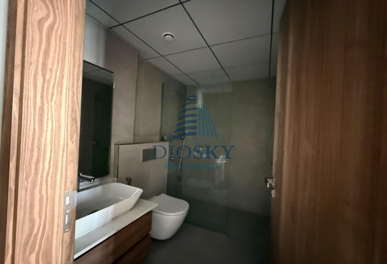 Brand New | Modern Apartment |4BHK With Maids Room photo 14