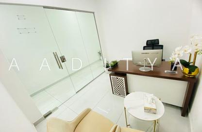 Office Space - Studio - 1 Bathroom for rent in Red Avenue - Al Garhoud - Dubai