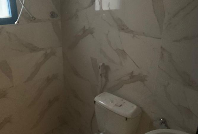 57386057 - Property Image 3